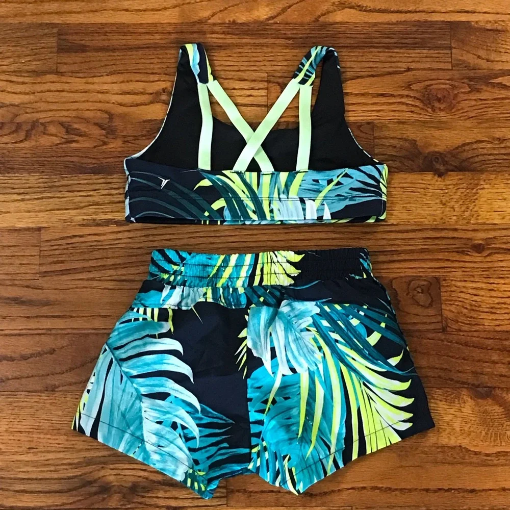 Old Navy Girls Activewear Gymnastics Gym Dance Short & Top Set Size 4 / 5 XS